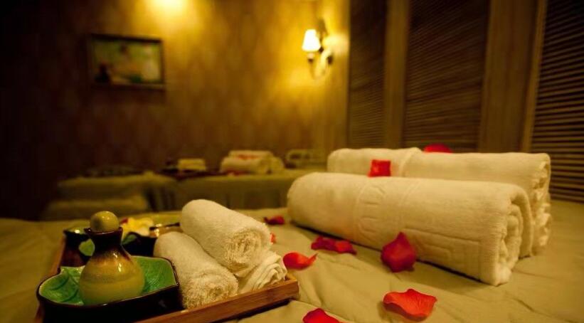 广州天河区高端水疗spa会馆就这样带着清风月静抚慰了光阴悲喜